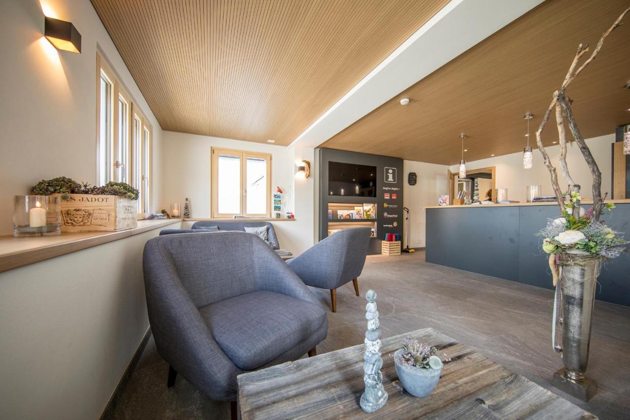 Hotel Grimsel Passhoehe โอเบอร์วัลด์ ภายนอก รูปภาพ