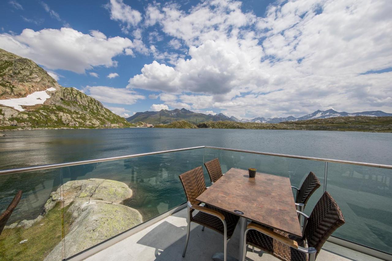 Hotel Grimsel Passhoehe โอเบอร์วัลด์ ภายนอก รูปภาพ