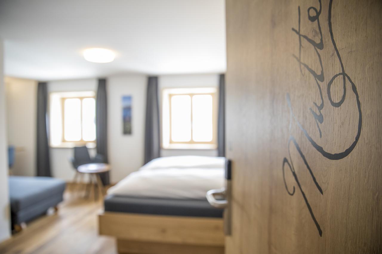 Hotel Grimsel Passhoehe โอเบอร์วัลด์ ภายนอก รูปภาพ