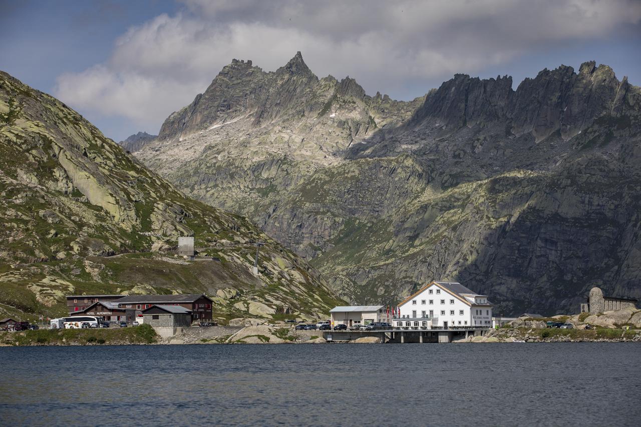 Hotel Grimsel Passhoehe โอเบอร์วัลด์ ภายนอก รูปภาพ