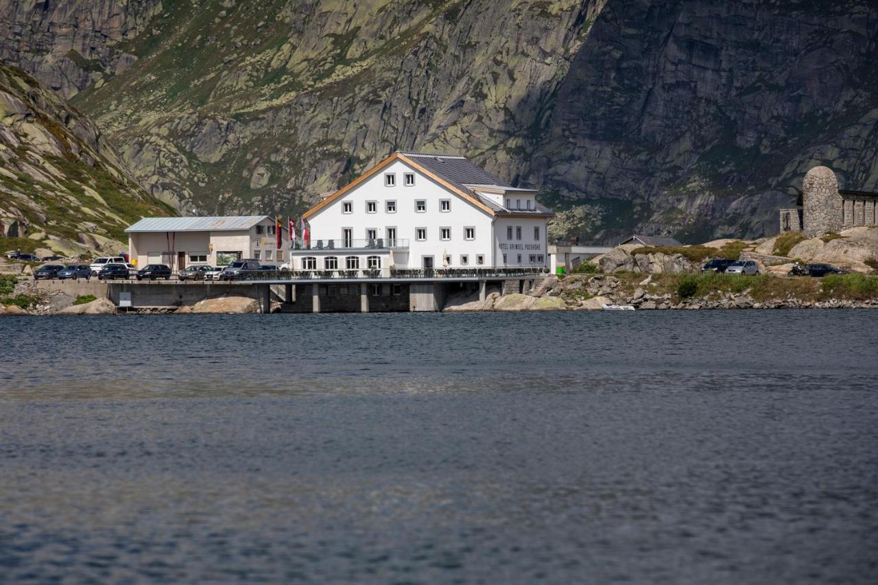 Hotel Grimsel Passhoehe โอเบอร์วัลด์ ภายนอก รูปภาพ